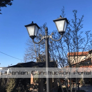 Ndricues me fenere per pedonale Ndricues me fenere per pedonale